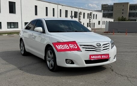 Toyota Camry, 2011 год, 1 290 000 рублей, 3 фотография