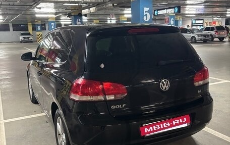 Volkswagen Golf VI, 2009 год, 620 000 рублей, 2 фотография