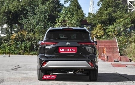 Toyota Highlander, 2026 год, 4 999 999 рублей, 5 фотография