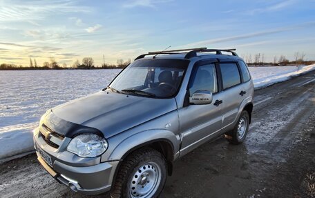Chevrolet Niva I рестайлинг, 2011 год, 330 000 рублей, 2 фотография