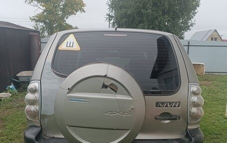 Chevrolet Niva I рестайлинг, 2008 год, 310 000 рублей, 2 фотография