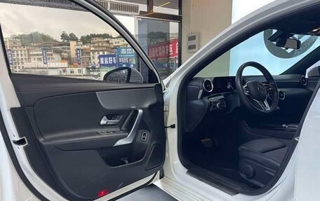 Mercedes-Benz A-Класс, 2023 год, 1 810 000 рублей, 9 фотография