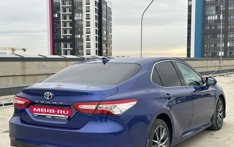 Toyota Camry, 2021 год, 3 090 000 рублей, 5 фотография
