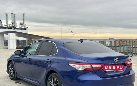 Toyota Camry, 2021 год, 3 090 000 рублей, 3 фотография