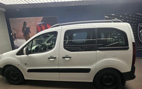 Peugeot Partner II рестайлинг 2, 2012 год, 990 000 рублей, 3 фотография