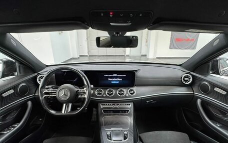 Mercedes-Benz E-Класс, 2020 год, 4 900 000 рублей, 18 фотография
