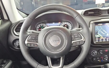 Jeep Renegade I рестайлинг, 2022 год, 1 720 000 рублей, 5 фотография