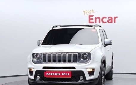 Jeep Renegade I рестайлинг, 2022 год, 1 720 000 рублей, 2 фотография