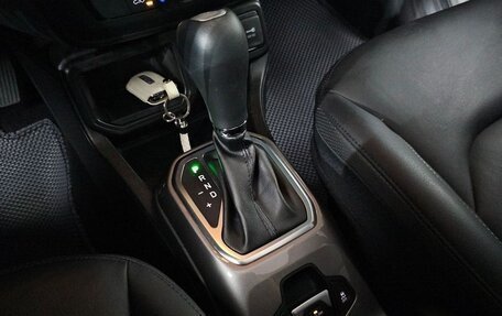 Jeep Renegade I рестайлинг, 2022 год, 1 720 000 рублей, 14 фотография