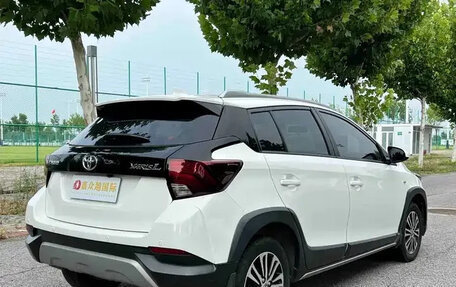 Toyota Yaris XP150 рестайлинг, 2022 год, 1 330 000 рублей, 5 фотография