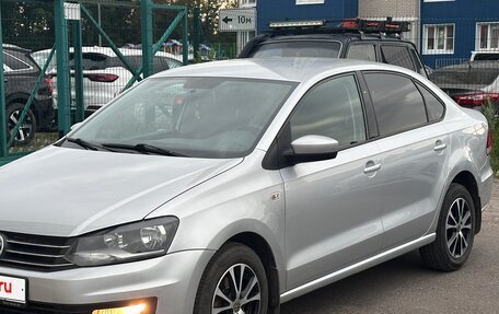 Volkswagen Polo VI (EU Market), 2016 год, 900 000 рублей, 3 фотография