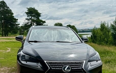 Lexus NX I, 2018 год, 2 590 000 рублей, 3 фотография