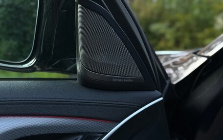 BMW 5 серия, 2018 год, 4 300 000 рублей, 24 фотография