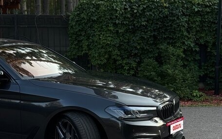 BMW 5 серия, 2018 год, 4 300 000 рублей, 21 фотография