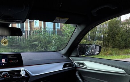 BMW 5 серия, 2018 год, 4 300 000 рублей, 32 фотография