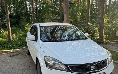 KIA cee'd I рестайлинг, 2011 год, 890 000 рублей, 3 фотография
