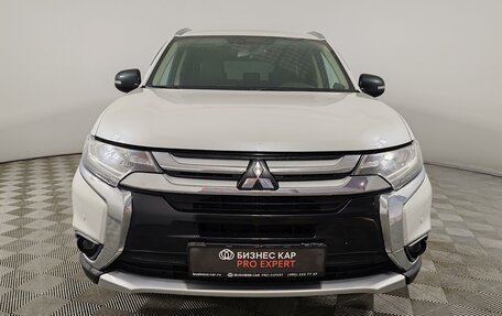 Mitsubishi Outlander III рестайлинг 3, 2016 год, 1 649 000 рублей, 2 фотография