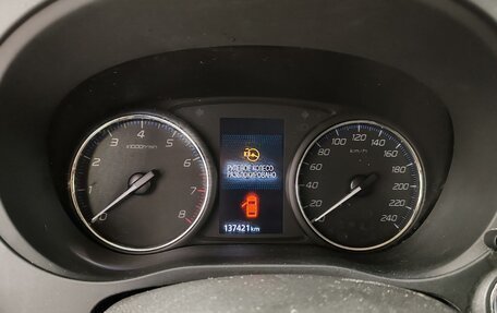Mitsubishi Outlander III рестайлинг 3, 2016 год, 1 649 000 рублей, 12 фотография