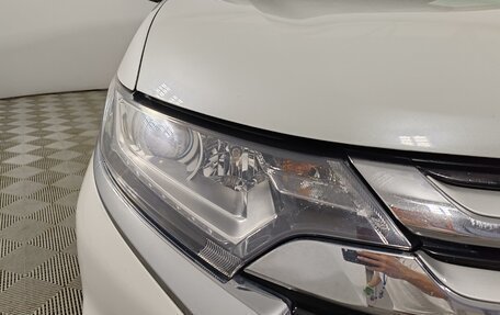 Mitsubishi Outlander III рестайлинг 3, 2016 год, 1 649 000 рублей, 16 фотография