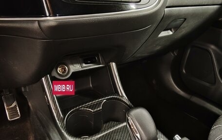 Mitsubishi Outlander III рестайлинг 3, 2016 год, 1 649 000 рублей, 18 фотография