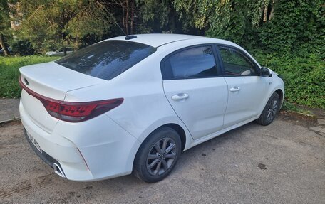 KIA Rio IV, 2020 год, 1 350 000 рублей, 2 фотография
