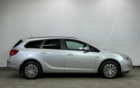 Opel Astra J, 2011 год, 699 000 рублей, 4 фотография
