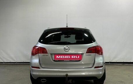 Opel Astra J, 2011 год, 699 000 рублей, 6 фотография