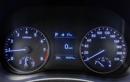 Hyundai Solaris II рестайлинг, 2018 год, 998 000 рублей, 9 фотография