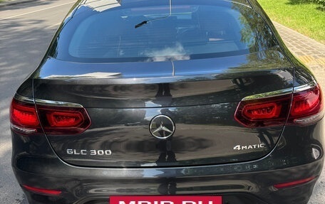 Mercedes-Benz GLC Coupe, 2020 год, 4 100 000 рублей, 3 фотография