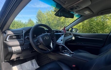 Toyota Camry, 2019 год, 3 070 000 рублей, 5 фотография