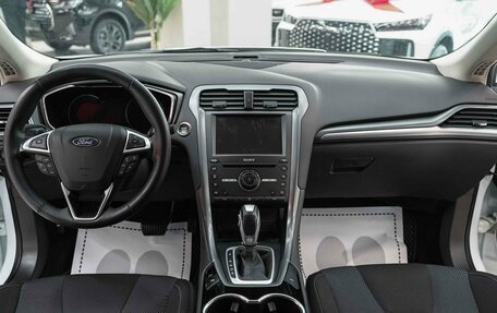 Ford Mondeo V, 2015 год, 1 350 000 рублей, 8 фотография