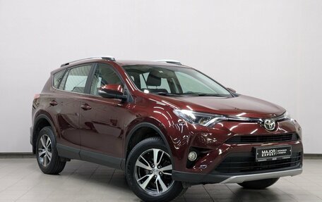 Toyota RAV4, 2018 год, 2 350 000 рублей, 11 фотография