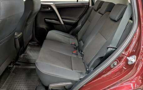 Toyota RAV4, 2018 год, 2 350 000 рублей, 5 фотография