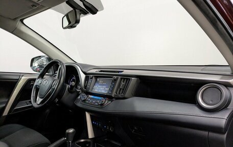 Toyota RAV4, 2018 год, 2 350 000 рублей, 16 фотография