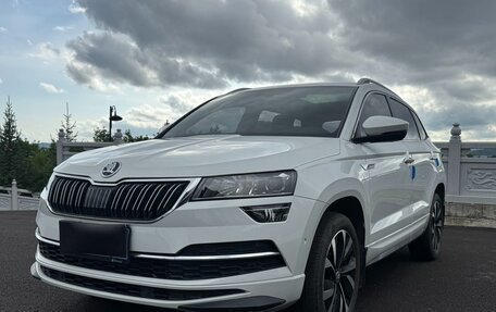 Skoda Karoq I, 2023 год, 2 195 000 рублей, 3 фотография