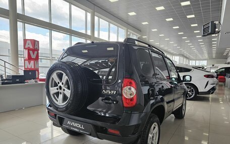 Chevrolet Niva I рестайлинг, 2016 год, 899 000 рублей, 8 фотография