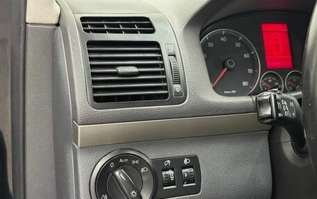 Volkswagen Touran III, 2009 год, 749 900 рублей, 17 фотография