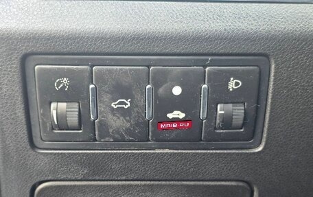 Geely Emgrand EC7, 2013 год, 599 000 рублей, 21 фотография