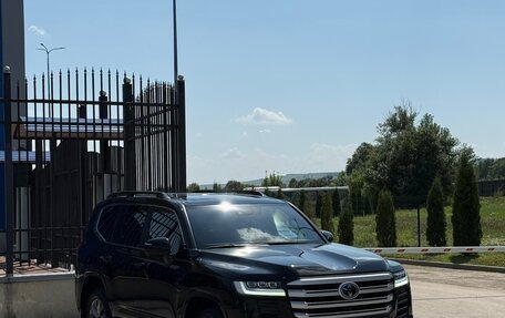 Toyota Land Cruiser, 2023 год, 11 500 000 рублей, 4 фотография
