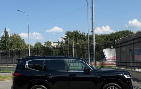 Toyota Land Cruiser, 2023 год, 11 500 000 рублей, 6 фотография