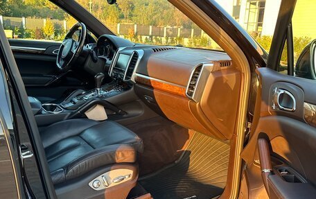 Porsche Cayenne III, 2011 год, 1 700 000 рублей, 10 фотография