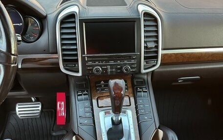 Porsche Cayenne III, 2011 год, 1 700 000 рублей, 13 фотография