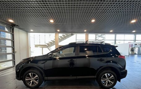 Toyota RAV4, 2019 год, 2 370 000 рублей, 6 фотография