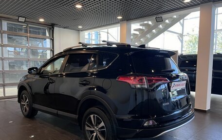 Toyota RAV4, 2019 год, 2 370 000 рублей, 5 фотография