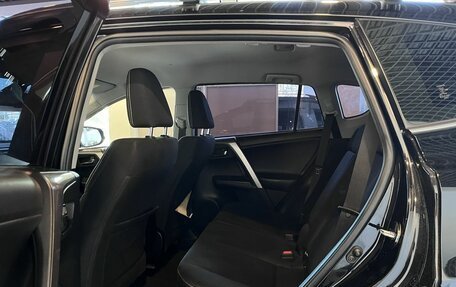 Toyota RAV4, 2019 год, 2 370 000 рублей, 22 фотография