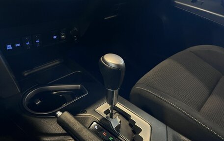 Toyota RAV4, 2019 год, 2 370 000 рублей, 29 фотография