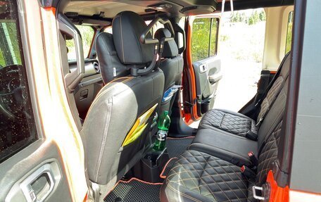 Jeep Wrangler, 2018 год, 4 000 000 рублей, 12 фотография