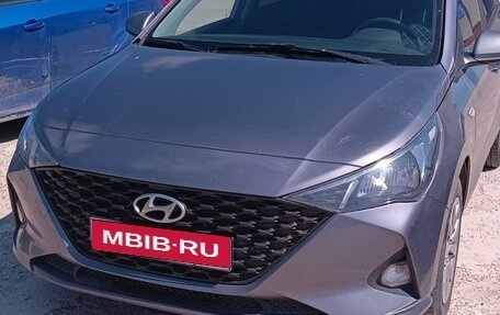 Hyundai Solaris II рестайлинг, 2020 год, 1 350 000 рублей, 1 фотография