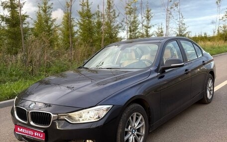 BMW 3 серия, 2014 год, 1 420 000 рублей, 1 фотография