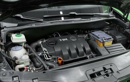 Volkswagen Caddy III рестайлинг, 2009 год, 800 000 рублей, 23 фотография
